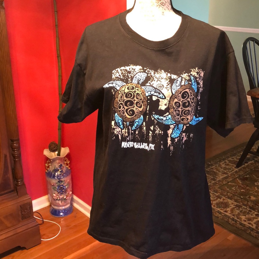Tee shirt